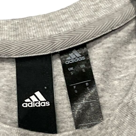Adidas women shirt size Small - Picture 5 of 6
